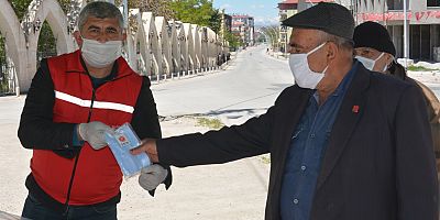 4 Saatlik Özgürlüğe Maske Desteği