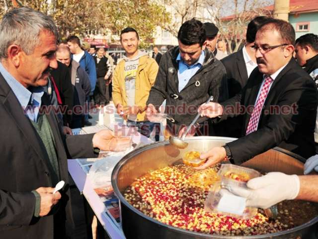 Afşin Belediyesinden Aşure Dağıtımı