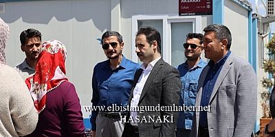 Ataman Depremzede Aileler ile Bayramlaştı