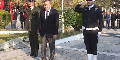 Atatürk’e Sevgi ve Saygı Bitmez