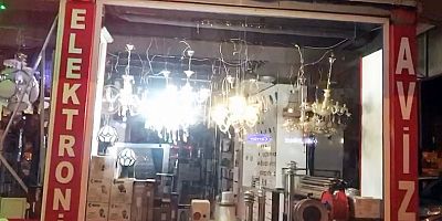 Avizeler Camları Böyle Dövdü