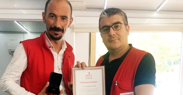 Bağışseverlik Ödüllendirildi