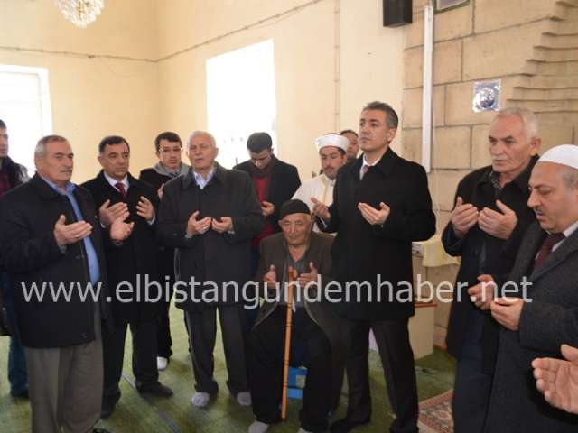 Barış Dualarla Geldi