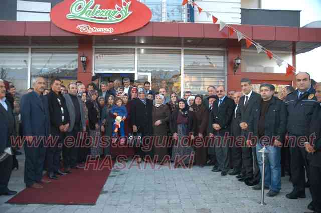 Barış Gözyaşıyla Geldi