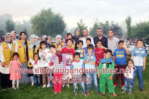 “Bir Yetimde Senin Elinden Tutsun”