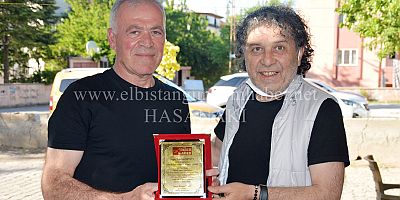 Bitmeyen Dostluk Taçlandı