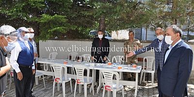 Cemevinde Aşure Paylaşımı 