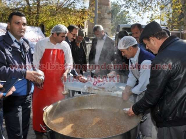 Damaklardan Gönüllerle Uzandı