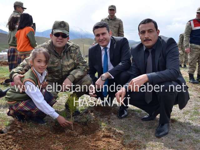 Fidanlara Adaş Oldular!