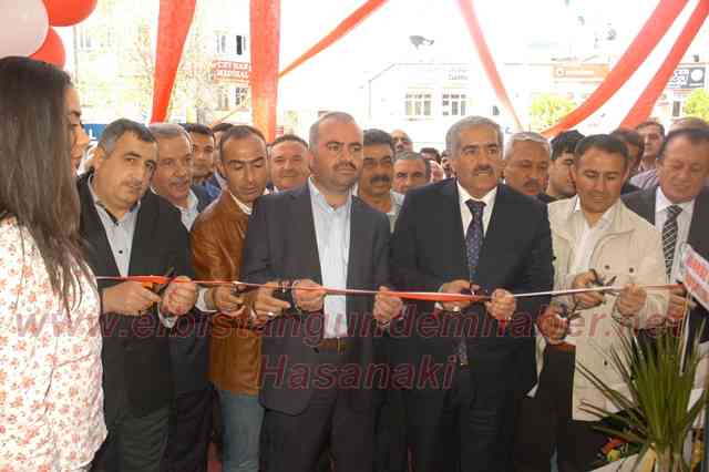 FISTIKÇIOĞLU Baklava’dan Süper Açılış