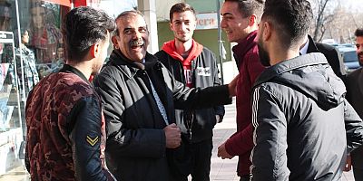 Gençlikten Paksoy’a Sevgi Seli