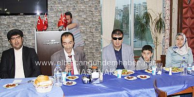 Karanlık Dünyalara Sevgi Işığı
