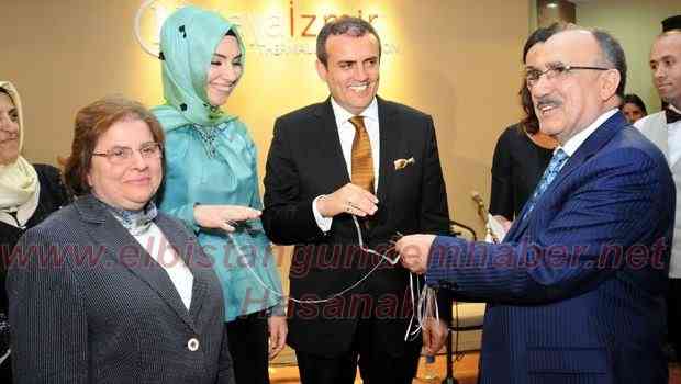 Mahir Ünal Nişanlandı