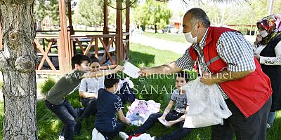 MASKE HERKESE LAZIM