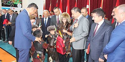 Okul Sporları Açılışı Şölene Dönüştü