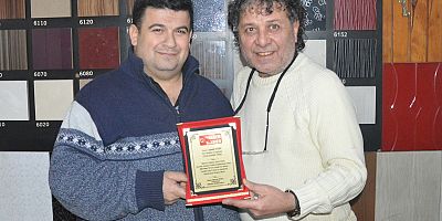 Örnek Sanatkâra Yakışan Ödül