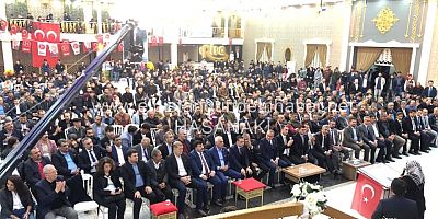 Öztunç Cumhuriyet Şenliğinde Coşturdu