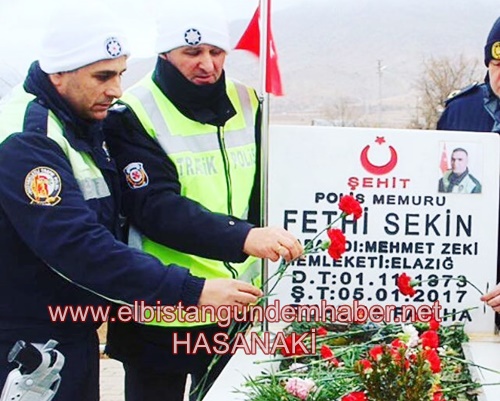 Şair-Polis’ten Sekin’in Kabrine Karanfil