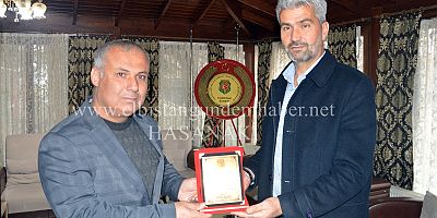 Şehitlere Sadakat Plaketle Taçlandı