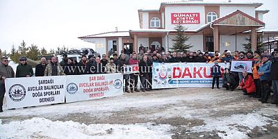 Sevgiler Birleşti Doğaya Taştı