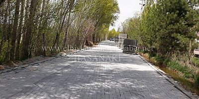 Söğütlü ve Geçit Yolları Taştan