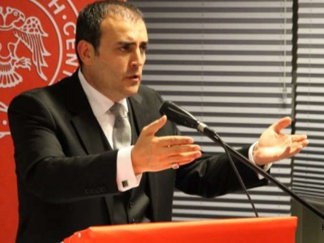 Ünal 34. Amsterdam Tartışmalarına Katıldı