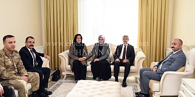 Ünlüer’den Şehit Savcı Ailesini Ziyaret