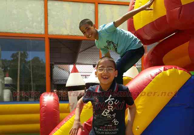 Yetimler İyilik Der’le Güldü