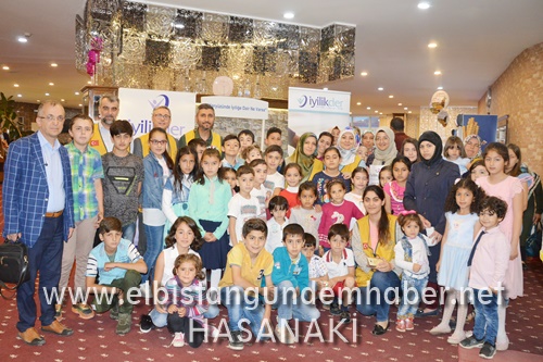 Yetimlerin Tebessümü İYİLİK DER